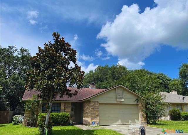 Property at 308 Fernwood Cir, Victoria, TX 77901, 3 beds, 2 baths