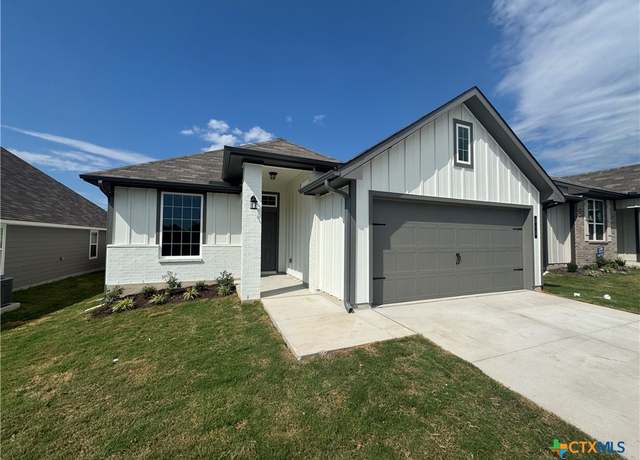 Property at 210 University Ave, Troy, TX 76579, 3 beds, 2 baths
