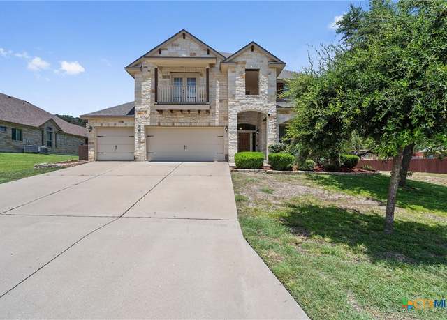 Property at 3903 Scenic Trail Dr, Harker Heights, TX 76548, 5 beds, 3 baths