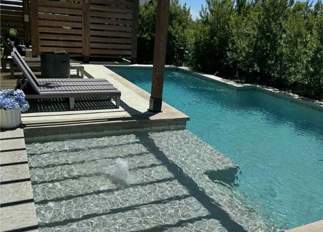 Property at 8201 Collins Creek Dr, Salado, TX 76571, 4 beds, 2 baths