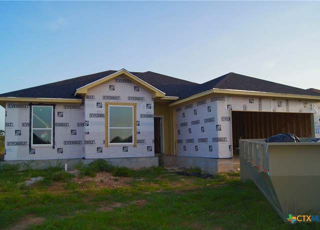 Property at 827 Liberty Park Dr, Belton, TX 76513, 3 beds, 2 baths