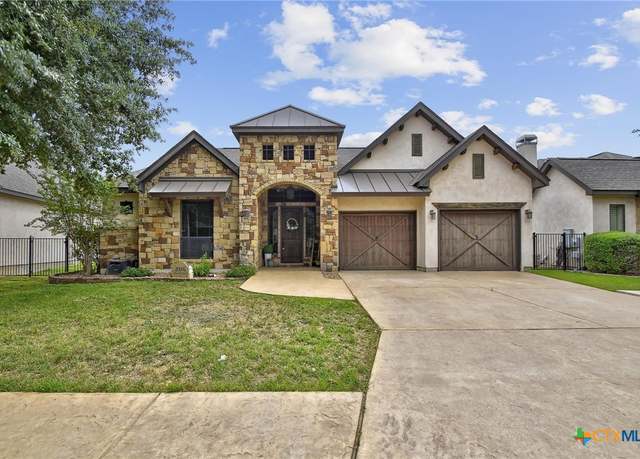 Property at 1026 Gruene Spg, New Braunfels, TX 78130, 3 beds, 2.5 baths