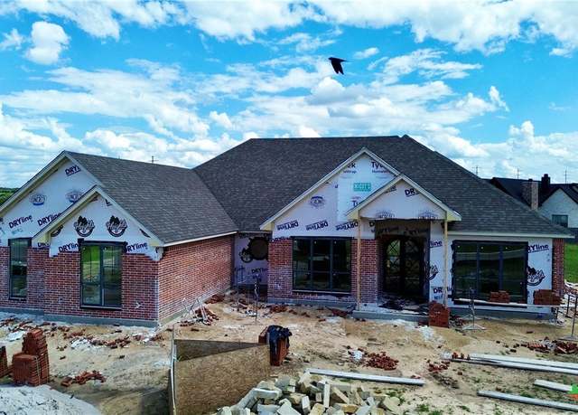 Property at 1242 Ambrose Dr, Salado, TX 76503, 4 beds, 3.5 baths