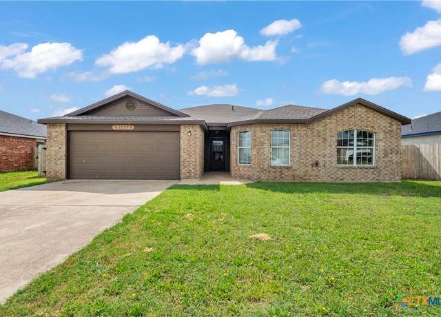 Property at 5202 Holster Dr, Killeen, TX 76549, 4 beds, 2 baths