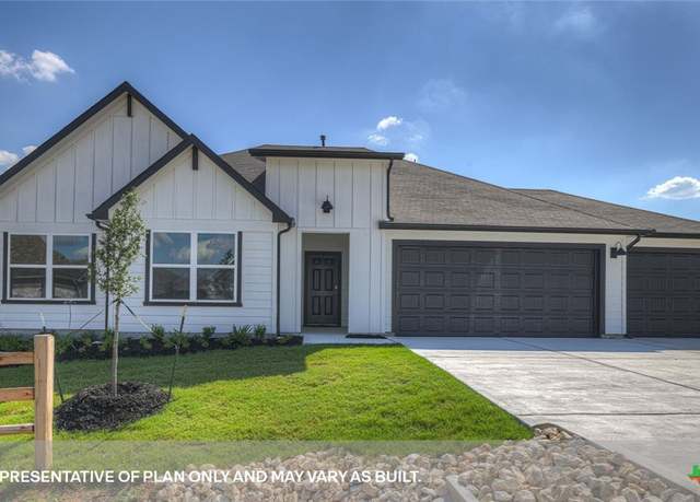 Property at 301 Taylor Pond Path, Lockhart, TX 78644, 4 beds, 2 baths