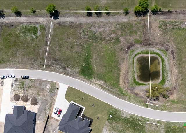 Property at 8121 Evenfall Ln, Temple, TX 76502