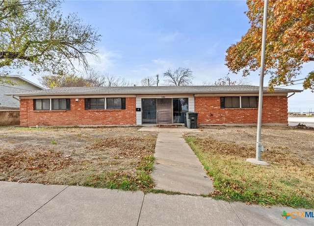 Property at 1101 Ridgeway, Killeen, TX 76549, 5 beds, 3 baths