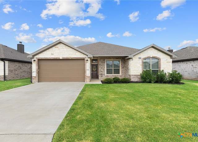 Property at 1827 Broken Shoe Trl, Temple, TX 76502, 4 beds, 2 baths