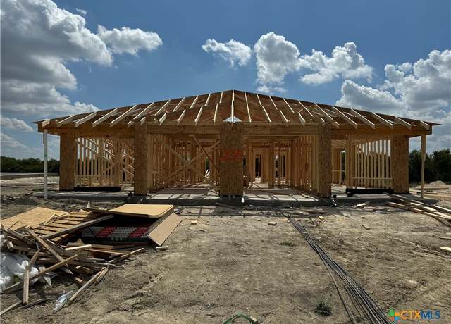 Property at 234 Dolphin Dr, Temple, TX 76501, 6 beds, 4 baths