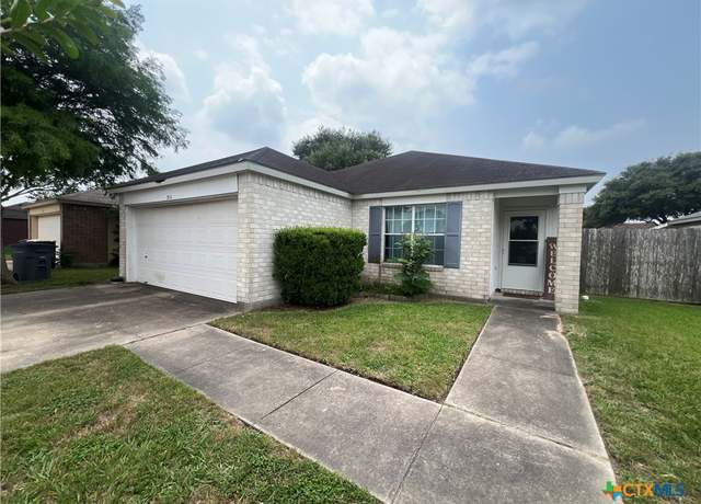 Property at 316 Clydesdale Ln, Victoria, TX 77904, 3 beds, 2 baths