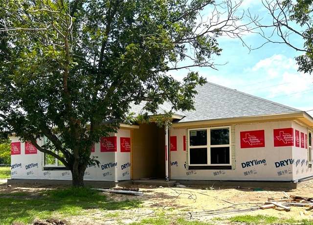 Property at 3314 Lake Rd, Killeen, TX 76543, 3 beds, 2 baths