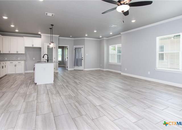 Property at 3504 Oglala Trl, Temple, TX 76502, 4 beds, 3 baths
