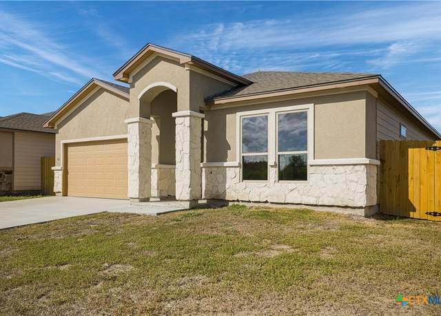 Property at 101 Giacomo Dr, Victoria, TX 77901, 3 beds, 2 baths