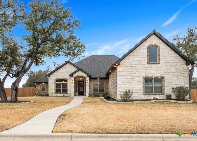 Property at 302 Roca Trl, Belton, TX 76513, 4 beds, 3.5 baths