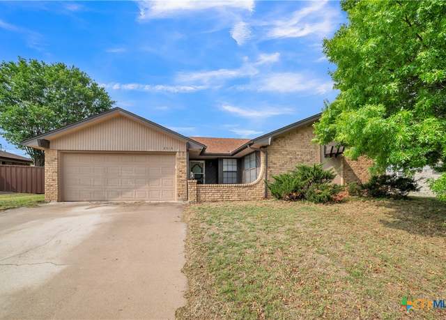 Property at 2310 Whitney Dr, Copperas Cove, TX 76522, 3 beds, 2 baths
