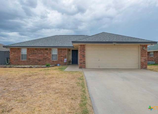 Property at 2011 Agate Dr, Killeen, TX 76549, 4 beds, 2 baths