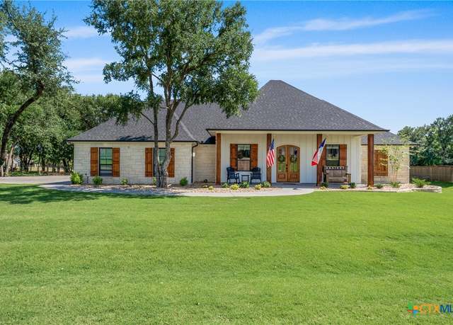 Property at 2029 Chalk Mill Xing, Salado, TX 76571, 4 beds, 3.5 baths