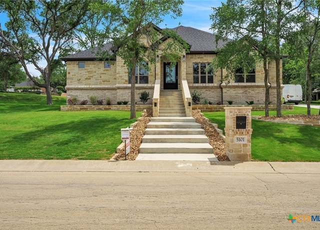 Property at 5101 Sunflower Ln, Temple, TX 76502, 4 beds, 2.5 baths