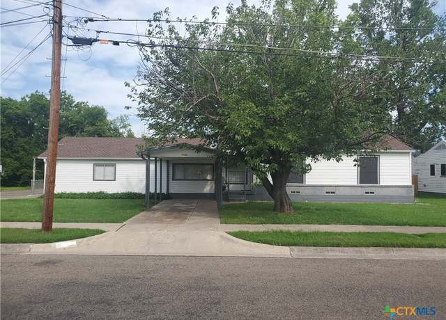 Property at 132 S Circle Dr, Belton, TX 76513, 3 beds, 2 baths