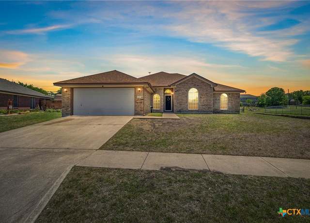 Property at 4310 Boots Dr, Killeen, TX 76549, 4 beds, 2 baths