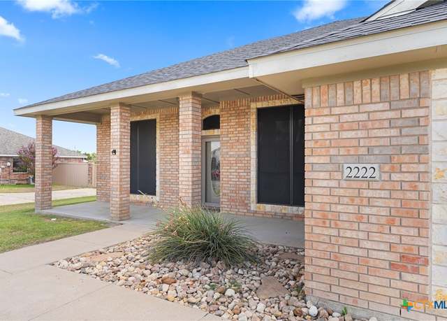 Property at 2222 Sparrow Rd, Killeen, TX 76542, 4 beds, 2 baths