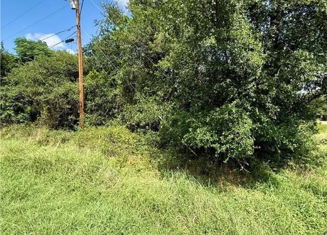 Property at 13328 Harbor Dr, Temple, TX 76502