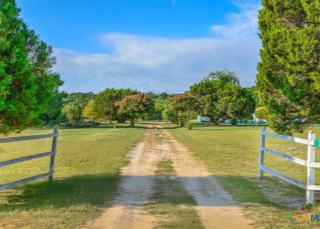 Property at 2759 Bradford Dr, Copperas Cove, TX 76522, 4 beds, 1 bath