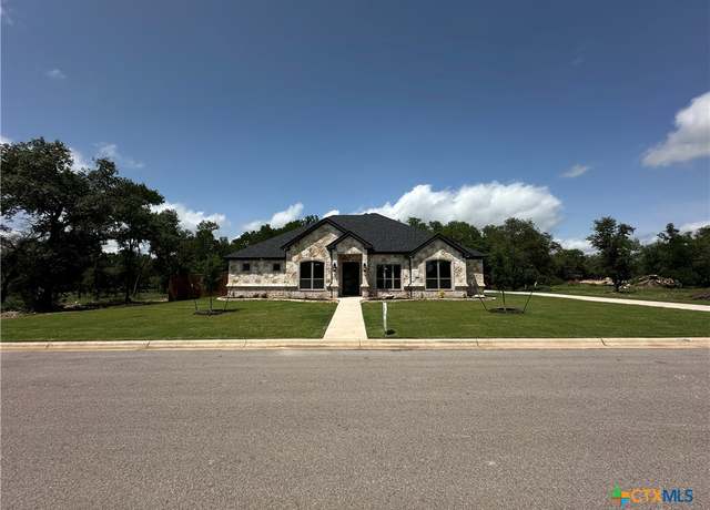 Property at 425 Dos Rios, Belton, TX 76513, 4 beds, 3 baths