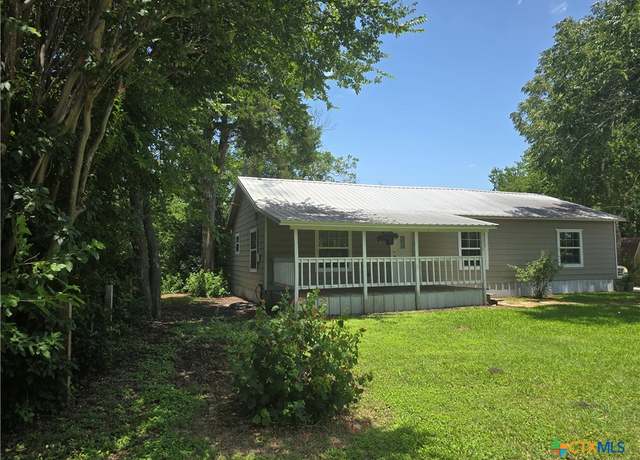Property at 1210 W Clark St, Bartlett, TX 76511, 2 beds, 1 bath