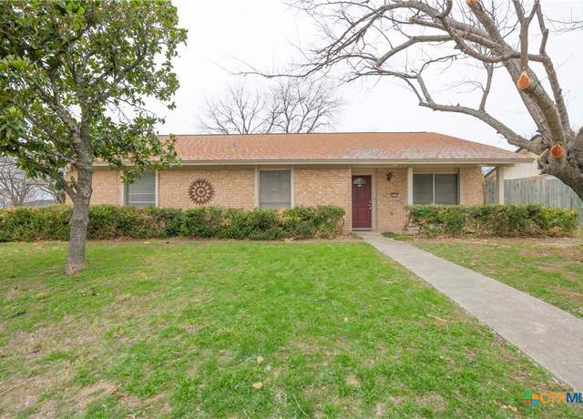 Property at 2207 Grandon Cir, Killeen, TX 76541, 3 beds, 2 baths