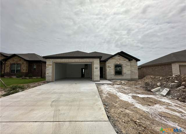 Property at 2025 Yarrow Rd, Temple, TX 76502, 3 beds, 2 baths