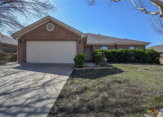 Property at 2802 Southwood Dr, Killeen, TX 76549, 3 beds, 2 baths