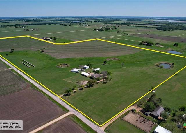 Property at 19081 Cyclone Branch Rd, Burlington, TX 76519, 3 beds, 2.5 baths