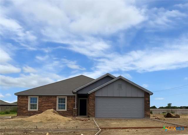 Property at 3300 Privet Dr, Killeen, TX 76549, 5 beds, 2.5 baths