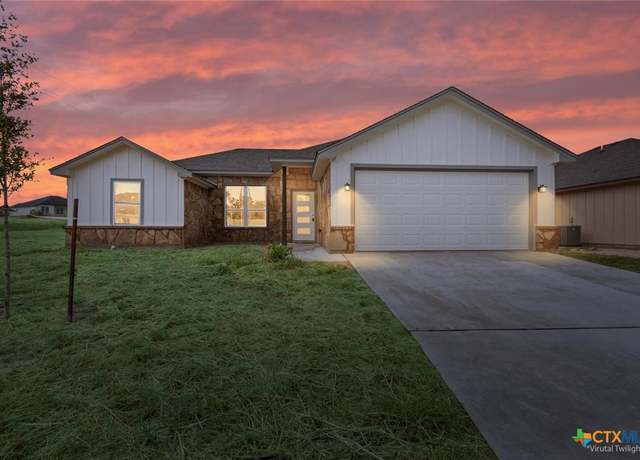 Property at 1022 Nacogdoches Dr, Temple, TX 76501, 3 beds, 2 baths