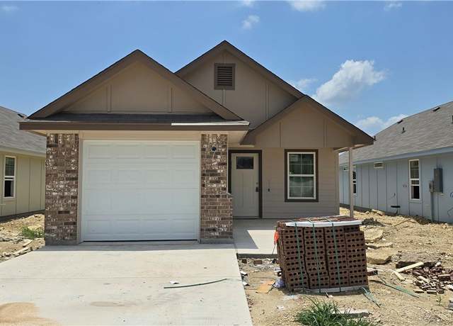 Property at 309 Monty Ave, Copperas Cove, TX 76522, 3 beds, 2 baths