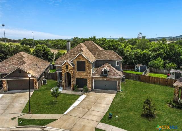 Property at 606 Hobby Rd, Copperas Cove, TX 76522, 5 beds, 3.5 baths