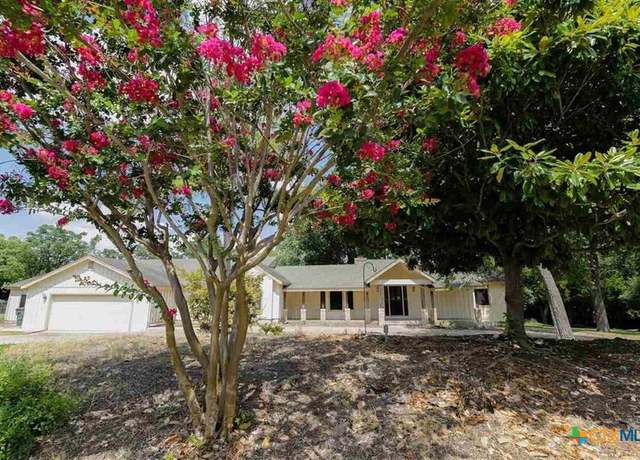 Property at 3512 Magnolia Blvd, Temple, TX 76502, 4 beds, 3.5 baths