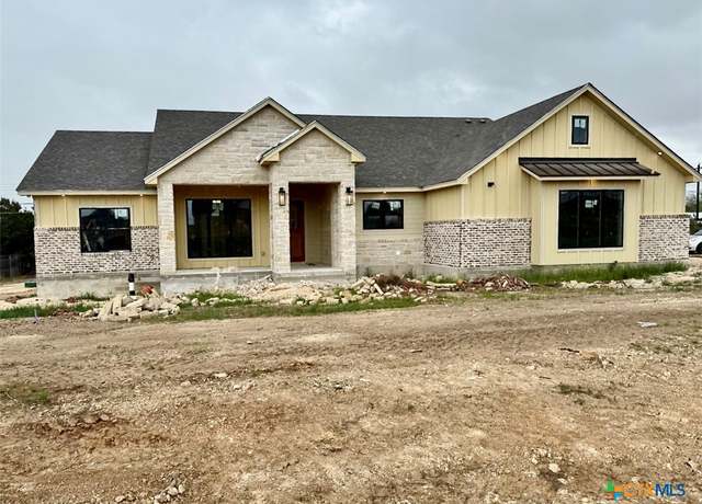 Property at 8000 Firestone Dr, Temple, TX 76502, 4 beds, 2.5 baths