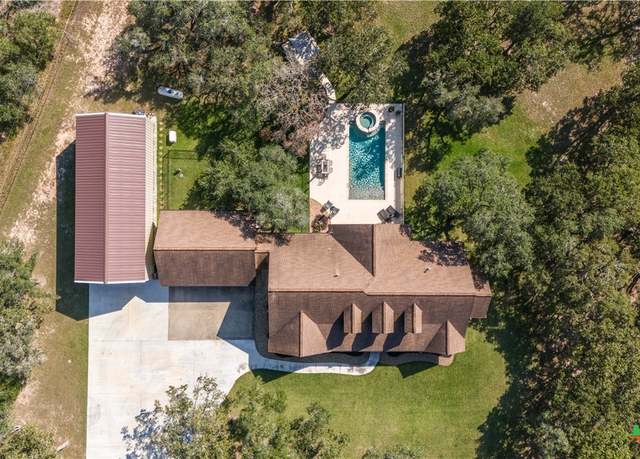 Property at 55 Post Oak Bnd, Inez, TX 77968, 4 beds, 2 baths