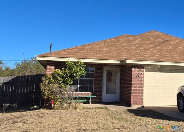 Property at 3015 Cantabrian Dr, Killeen, TX 76542, 6 beds, 4 baths