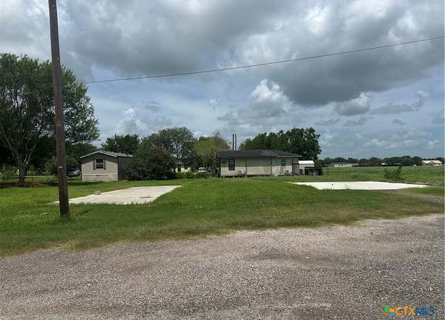 Property at 205 Garza St, Tivoli, TX 77990