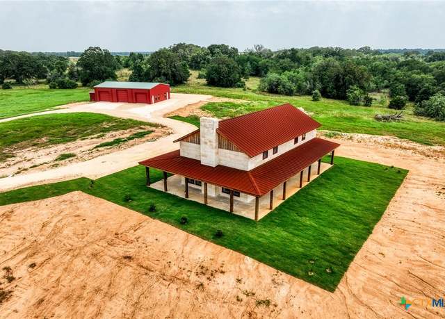 Property at 5614 Harwood Rd, Luling, TX 78648, 5 beds, 4.5 baths