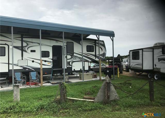 Property at 193 Silkstocking St, Port Lavaca, TX 77979