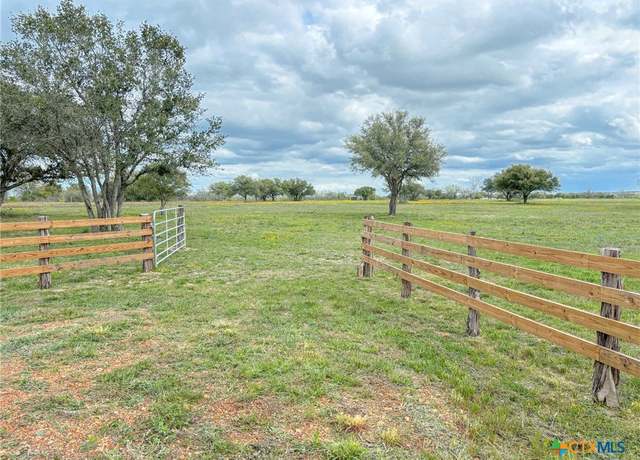 Property at 12211 Fm 531 Unit Tract 2, Hallettsville, TX 77964