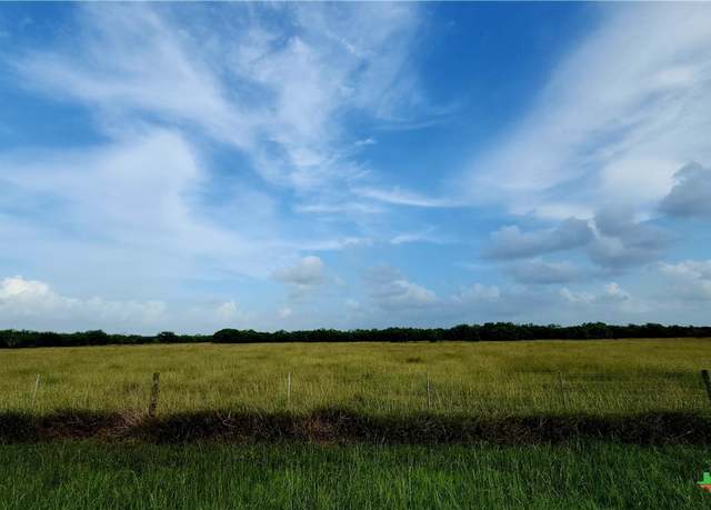 Property at 00 San Antonio River Rd, Victoria, TX 77905
