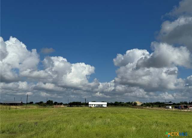 Property at 1673 Scull Rd, Martindale, TX 78655