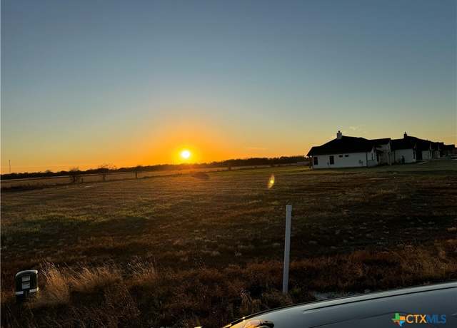 Property at 8137 Evenfall Ln, Temple, TX 76501