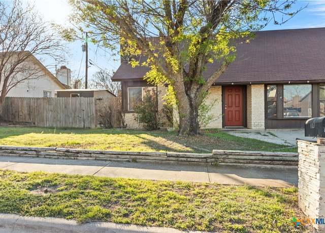 Property at 1141 Royal Crest Dr, Killeen, TX 76549, 3 beds, 1.5 baths