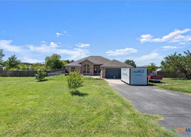 Property at 699 Irish Ln, Killeen, TX 76539, 4 beds, 2 baths